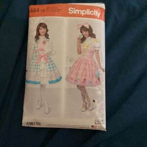 Get Ready for Halloween! Simplicity Lolita Magical Girl Costume Pattern 8444